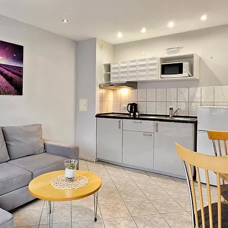 Holidayhomepl Neptun 3 Z Osobna Sypialnia I Balkonem Miedzyzdroje