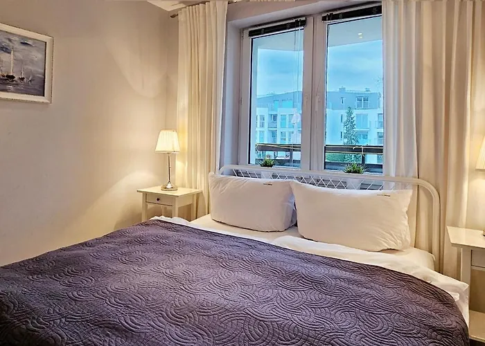 Holidayhomepl Neptun 3 Z Osobna Sypialnia I Balkonem Apartamento *